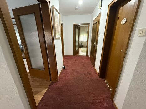 12 Bett-/ 6 Zimmer Haus in Langenhagen Zdjęcie 4