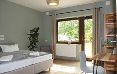 VW + CONTI 2 min | KÜCHE | Garten/Grill | 18 Euro/Gruppe | Parkplatz Zdjęcie 1