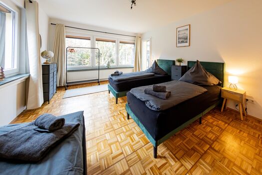 SeeNah Apartments, Komfort- Einkaufsmöglichkeiten-Parkplatz