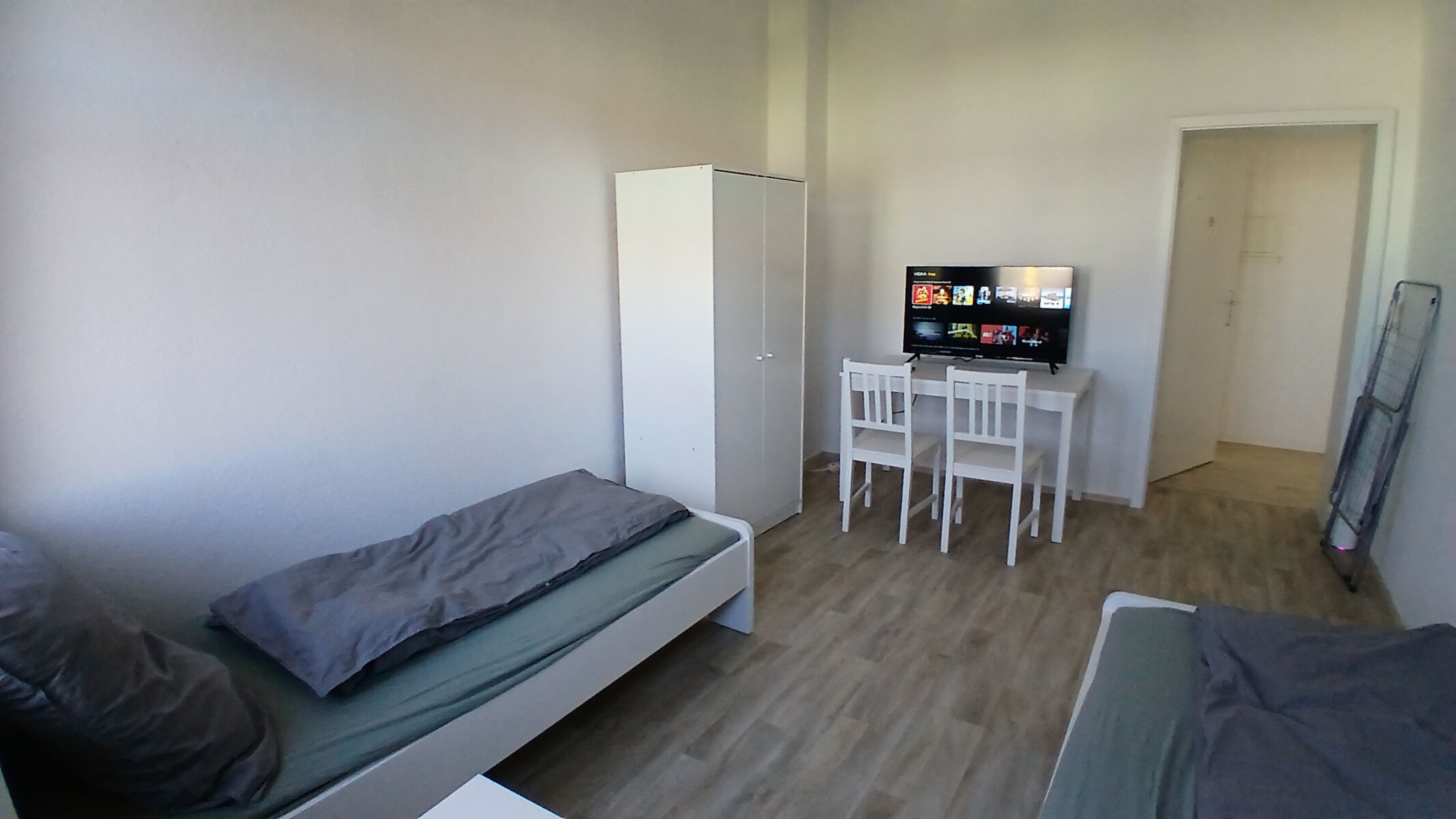 Picture 3