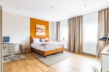 3 Schlafzimmer plus Daybed - Boxspringbetten - 8 Personen Bild 4