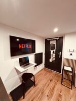 MINI APPARTEMENT NETFLIX PARKPLATZ, INTERNATIONAL TV Bild 3