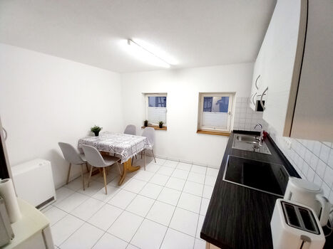 Großes Appartment mit Einzelzimmern voll ausgestattet Picture 2