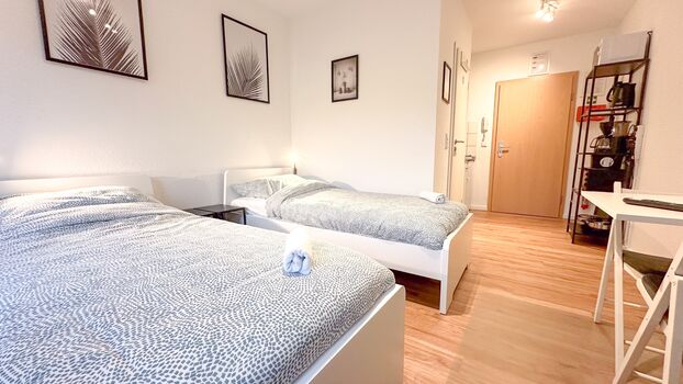 Business Apartments mit Balkon Zdjęcie 3