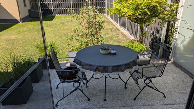 Schöne, sonnige Ferienwohnung mit Terasse im Herzen von Roth
