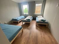 EMAS 7 / Whg. mit 4 Einzelbetten, WLAN, Küche, Waschmaschine Bild 6