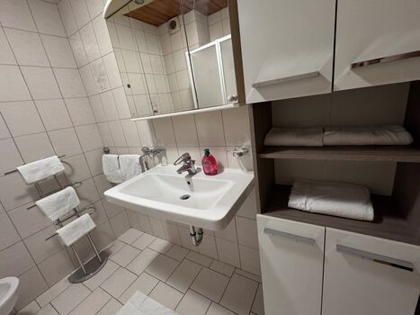 Gästezimmer Aiubi Bild 3