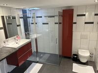 Ferienhaus mit Parkplatz, Terrasse und Stadtnähe Picture 9