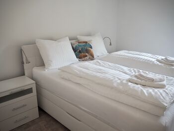 Wohnung Haus Sonnenschein Bild 1