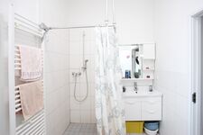 Möblierte Zimmer zu vermieten im Schwarzwald - 1-20 Personen möglich Bild 9