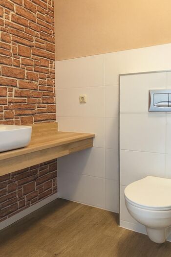 35 Zimmer (EZ/DZ) & 15 Apartments | WLAN | Küche | Zentrale Lage | Ruhig Bild 4