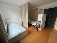 Schlafzimmer 4 mit 2 Betten