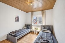 -DS-RENT- Apartment in Biblis | bis 8 Personen | Balkon Bild 9