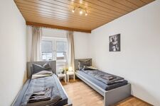 -DS-RENT- Apartment in Biblis | bis 8 Personen | Balkon Bild 10