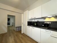 Modern Möbelierte Wohnung mit 2 Zimmern mit jeweils 2 Betten Bild 3