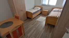Zwei Häuser - Wohnungen Zimmer zu Vermieten Bild 9
