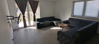 Zwei Häuser - Wohnungen Zimmer zu Vermieten Bild 7