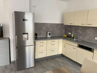 Worms - 4 houses, 8 bathrooms, 30 beds, free parking Picture 2