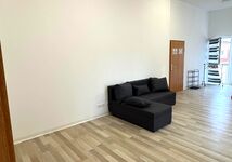 Sofa im Wohnzimmer auch zum Schlafen