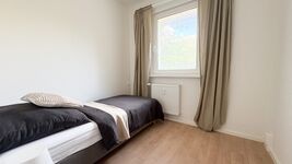 Ganze Wohnung mit Einzelbetten, WLAN, Küche, Parkplatz, TV Zdjęcie 3