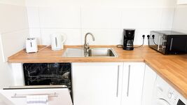 Ganze Wohnung mit Einzelbetten, WLAN, Küche, Parkplatz, TV Zdjęcie 6