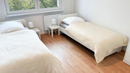 Ganze Wohnung mit Einzelbetten, WLAN, Küche, Parkplatz, TV Zdjęcie 3
