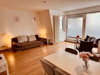 HomeBase Apartment Lauf Bild 2