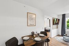 StayFive Apartments Picture 10