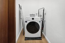 StayFive Apartments Picture 13