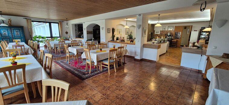 Gemeinschaftsraum mit Kühlschrank, Wasserkocher, Spüle