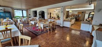 Gemeinschaftsraum mit Kühlschrank, Wasserkocher, Spüle