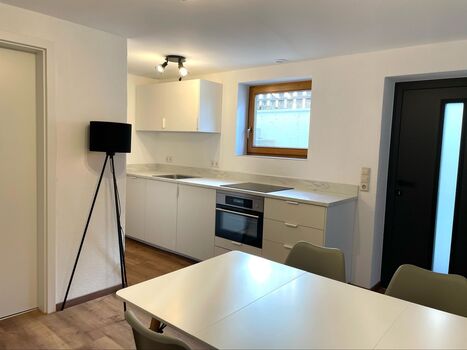 Moderne Wohnung mit Netflix und WLAN Bild 1