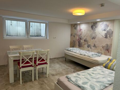 Kellerwohnung in einem Einfamilienhaus