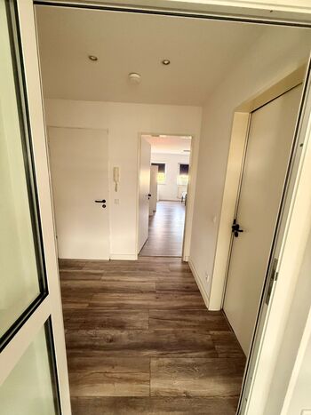Neu renovierte Wohnung in Leverkusen für max. 5 Personen Bild 4