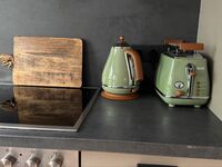 Wasserkocher und Toaster