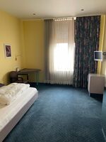 Pension Möbliert für FIRMA /Privat 10x EZ und 20x DZ Monatsvermietung Bild 5