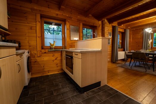 Habitania Homes | VINNEN LODGE | Moderne Holzhaus Oase für 8 Personen Bild 3