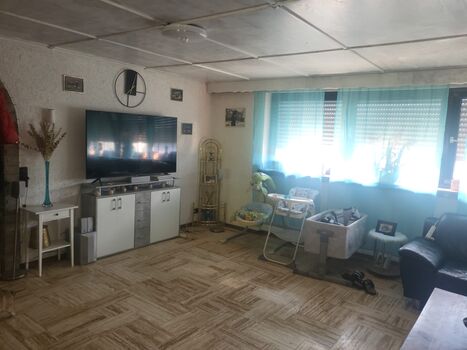 Trier-Biewer, Großzügige Altbauwohnung für 5-10 Personen Bild 3