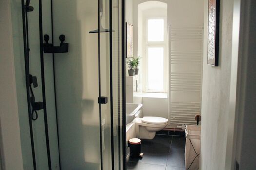 I.H.L. Immobilien GmbH - Schillerpromenade Picture 3
