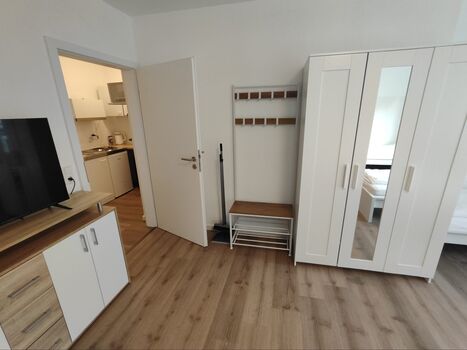 Zimmer mit Fernseher