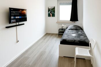 VAZ Apartments | Solingen | Haan | Hilden | 4-16 👨‍🔧 Zdjęcie 5