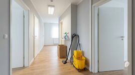 MH13 / TOMASZ-LIVING in DUISBURG - Einzelzimmer mit Schreibt Picture 9