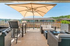 2x Terrasse: OG & EG