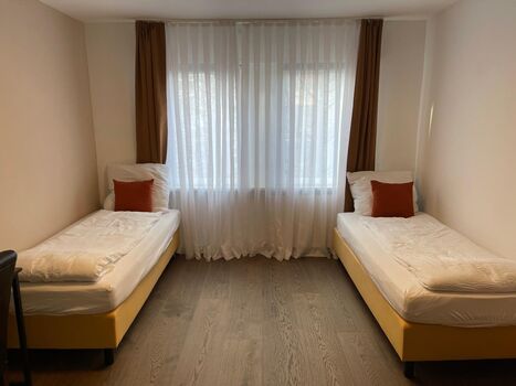 4-Zimmer-Wohnung in Bayreuth, frisch renoviert, nähe Zentrum