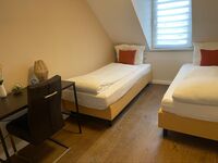 4-Zimmer-Wohnung in Bayreuth, frisch renoviert, nähe Zentrum Bild 2