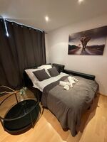 Follow your Dreams Apartments - Ruhige Lage, Nahe Uni, BWK, Strassenbahn Bild 13