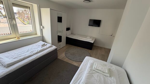 Maisonette-Wohnung für 7 Personen mit Garten & Bachlage Bild 5