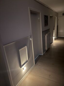 Moderne Unterkunft mit 4 Schlafzimmer, Parkplatz, WIFI, Picture 4