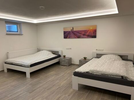 2. Schlafzimmer 