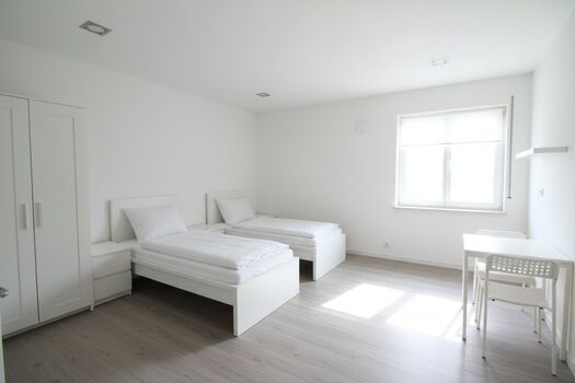 kwatera24 | Neu-Isenburg nahe A3 | 2-150 Personen | WIFI & Parken Zdjęcie 2